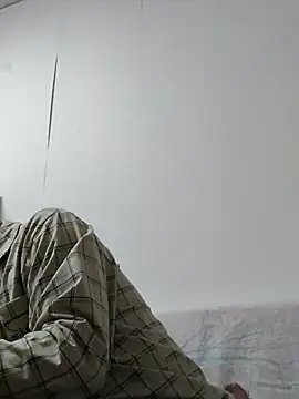 caige8888 online show from October 25, 2025, 9:17 am