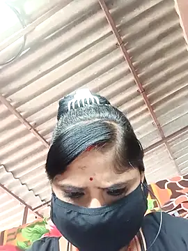 Snapshot of Rajni_chauhan chatting on November 7, 2025, 6:24 am Rajni chauhan online show from November 7, 2025, 6:24 am