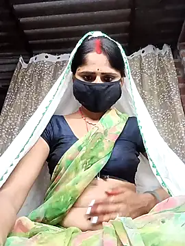 Snapshot of Rajni_chauhan chatting on February 15, 2026, 4:03 pm Rajni chauhan online show from February 15, 2026, 4:03 pm