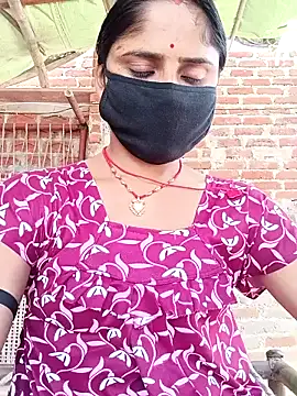 Snapshot of Rajni_chauhan chatting on June 14, 2026, 5:31 am Rajni chauhan online show from June 14, 2026, 5:31 am