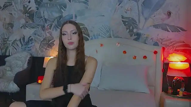 Snapshot of ReginaNyx chatting on November 2, 2025, 4:37 am ReginaNyx online show from November 2, 2025, 4:37 am