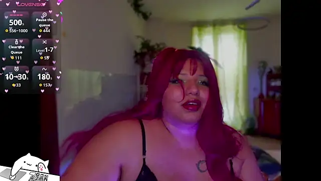 Snapshot of FullSizeQueen chatting on October 26, 2025, 9:37 am FullSizeQueen online show from October 26, 2025, 9:37 am