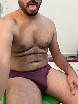 Handsome8677 online show from April 7, 2026, 6:58 am