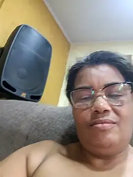 Snapshot of Pessoa54 chatting on November 7, 2025, 4:29 pm Pessoa54 online show from November 7, 2025, 4:29 pm