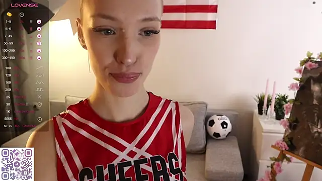 Snapshot of Grace_Glend chatting on July 2, 2026, 10:16 pm Grace Glend online show from July 2, 2026, 10:16 pm