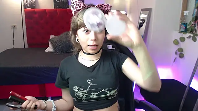 Insomniia  online show from October 24, 2025, 1:07 pm