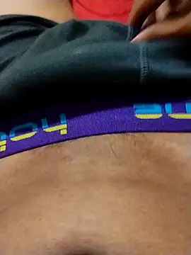 Snapshot of jojoneedmoney chatting on October 15, 2025, 4:07 pm jojoneedmoney online show from October 15, 2025, 4:07 pm