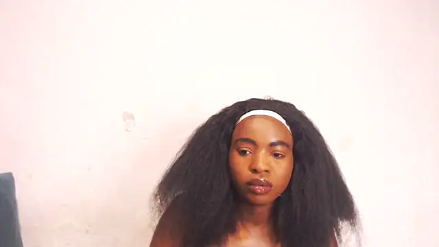 TallEbonyBabe online show from February 8, 2026, 4:05 am