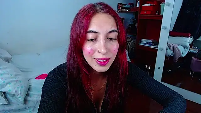 MariamGray1 online show from February 19, 2026, 11:12 pm