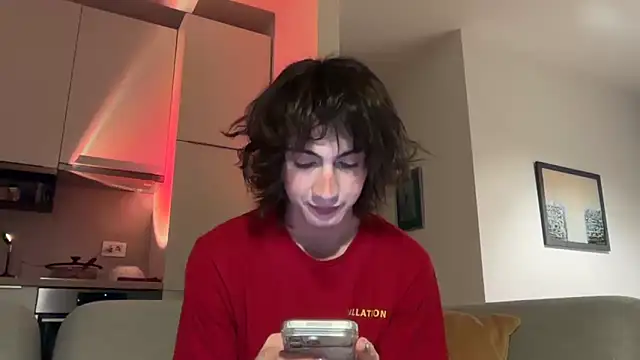 kira yoshika9e online show from March 13, 2026, 8:37 pm