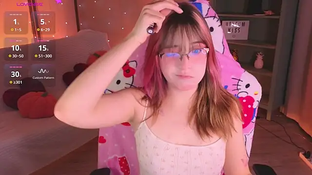 Soffi Toffi online show from April 14, 2026, 5:46 am