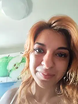 Snapshot of MaryTease chatting on October 21, 2025, 5:52 am MaryTease online show from October 21, 2025, 5:52 am