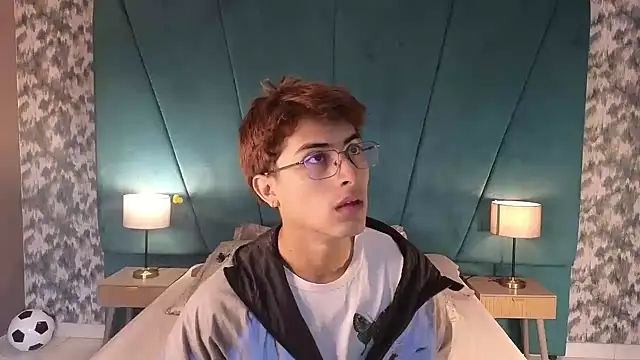 Aaron Eze online show from July 12, 2026, 12:07 pm