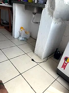 Snapshot of CACHORRONOCIU chatting on November 6, 2025, 12:28 pm CACHORRONOCIU online show from November 6, 2025, 12:28 pm