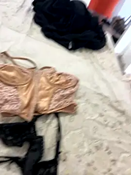 Snapshot of CACHORRONOCIU chatting on November 8, 2025, 4:07 pm CACHORRONOCIU online show from November 8, 2025, 4:07 pm