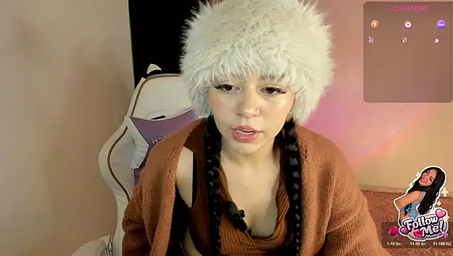Snapshot of Midori_rosse chatting on July 14, 2026, 12:35 am Midori rosse online show from July 14, 2026, 12:35 am