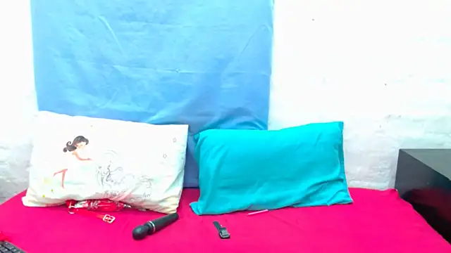 DaisyGirlxx online show from March 23, 2026, 8:51 am