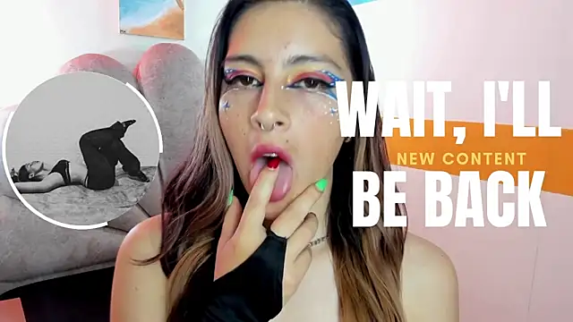 Snapshot of moon_winy chatting on October 24, 2025, 11:06 am moon winy online show from October 24, 2025, 11:06 am