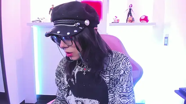 Snapshot of Lullaby_Charade chatting on November 11, 2025, 11:43 am Lullaby Charade online show from November 11, 2025, 11:43 am