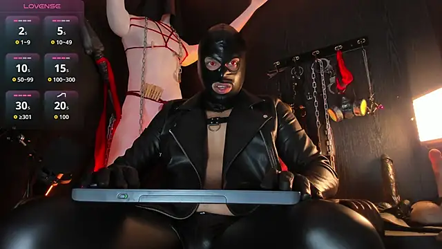 Master Connor BDSM online show from March 27, 2026, 11:59 pm