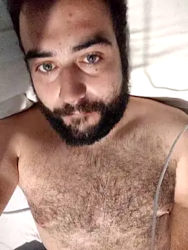 Snapshot of GluingPerson chatting on October 25, 2025, 3:36 am GluingPerson online show from October 25, 2025, 3:36 am