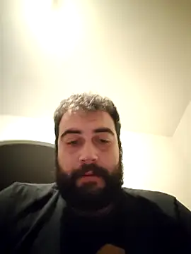 Snapshot of GluingPerson chatting on October 27, 2025, 2:48 am GluingPerson online show from October 27, 2025, 2:48 am