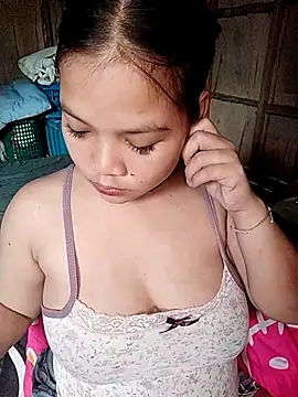 Snapshot of xxsexytitsxx chatting on February 5, 2026, 4:28 am xxsexytitsxx online show from February 5, 2026, 4:28 am