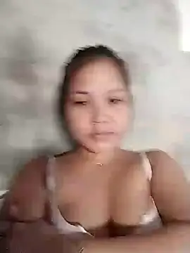 Snapshot of xxsexytitsxx chatting on July 16, 2026, 1:11 am xxsexytitsxx online show from July 16, 2026, 1:11 am