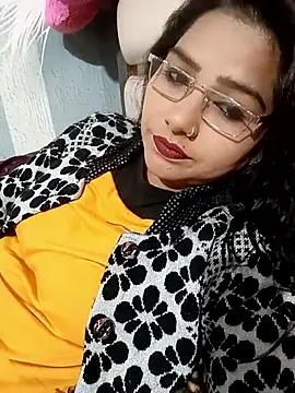 Vanshika1432 online show from December 19, 2025, 6:53 am