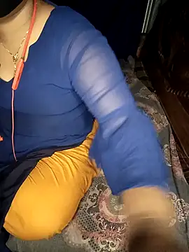 Priyanka-Khan online show from May 21, 2026, 3:52 pm