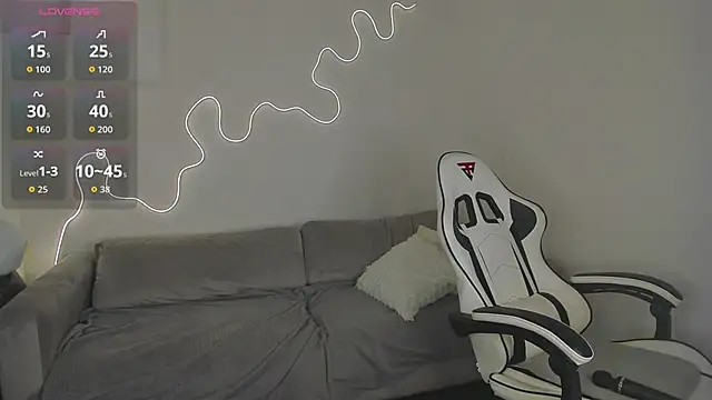 bella xx   online show from March 11, 2026, 3:34 am