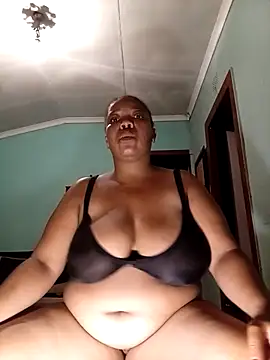 Snapshot of boobsqueenxo chatting on January 11, 2026, 8:58 pm boobsqueenxo online show from January 11, 2026, 8:58 pm