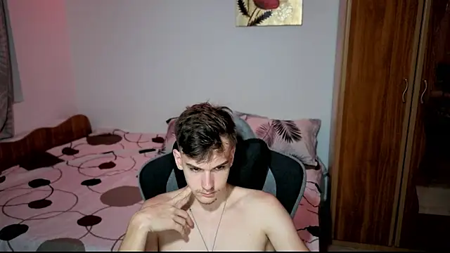 BradyFlint online show from June 29, 2026, 2:18 am