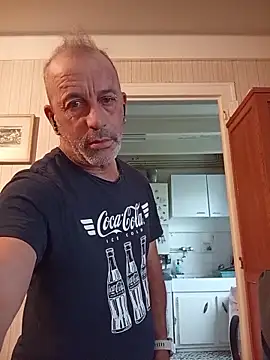 Ptitcouic online show from November 5, 2025, 9:09 am