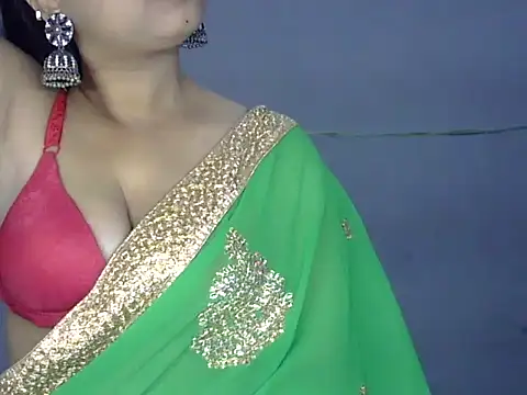 ANKITA THAKUR online show from November 8, 2025, 3:01 pm