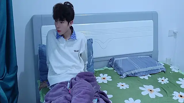 Stuffy-111 online show from October 21, 2025, 2:23 am