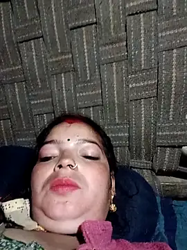 M-MAYA online show from November 18, 2025, 11:37 pm