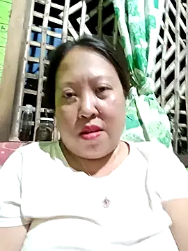 Snapshot of lovenaya chatting on October 16, 2025, 2:18 pm lovenaya online show from October 16, 2025, 2:18 pm