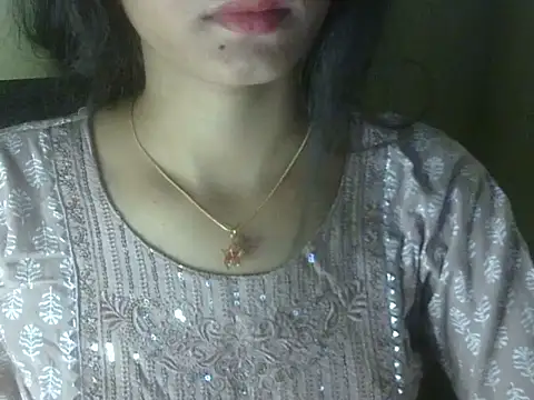 Snapshot of Shezi_N chatting on May 10, 2026, 1:16 pm Shezi N online show from May 10, 2026, 1:16 pm