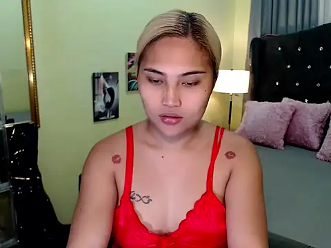 Snapshot of Sammyloove chatting on May 28, 2026, 1:08 pm Sammyloove online show from May 28, 2026, 1:08 pm