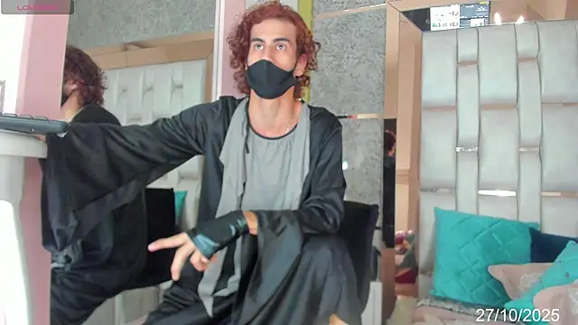 elias sn0w online show from October 27, 2025, 8:13 pm