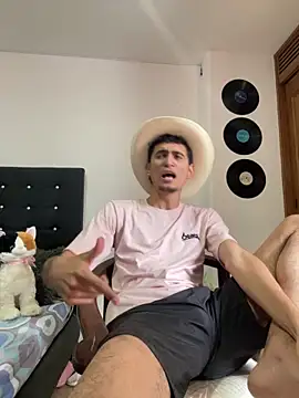 Snapshot of gsusss_feet chatting on October 22, 2025, 6:51 pm gsusss feet online show from October 22, 2025, 6:51 pm