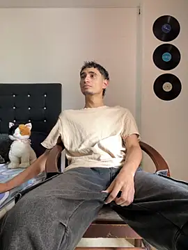 Snapshot of gsusss_feet chatting on October 24, 2025, 5:09 pm gsusss feet online show from October 24, 2025, 5:09 pm