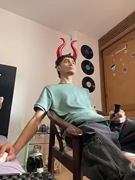 Snapshot of gsusss_feet chatting on October 31, 2025, 6:53 pm gsusss feet online show from October 31, 2025, 6:53 pm