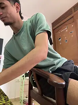 Snapshot of gsusss_feet chatting on November 10, 2025, 7:24 pm gsusss feet online show from November 10, 2025, 7:24 pm