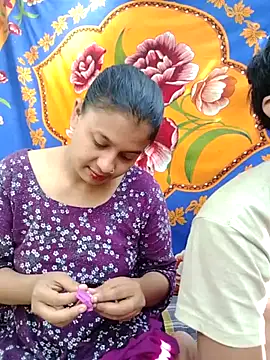 sexylive1100 online show from December 5, 2025, 3:48 am