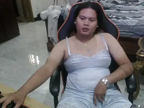 Zoe fenlon online show from October 29, 2025, 3:42 am