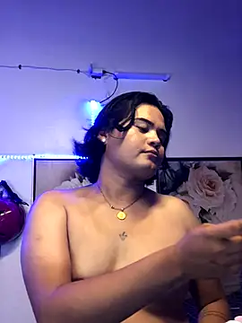 Zoe fenlon online show from October 30, 2025, 5:02 pm