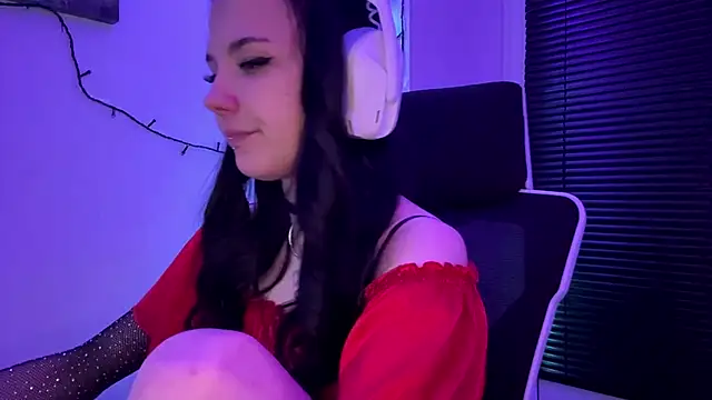 HanaMantanaDell online show from February 27, 2026, 4:07 pm