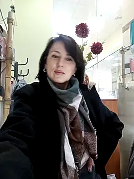 Luna 7777 online show from November 12, 2025, 10:48 am